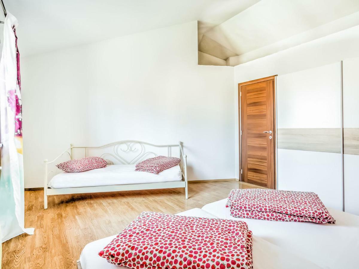 Apartment Ulika-2 By Interhome Tar-Vabriga Εξωτερικό φωτογραφία